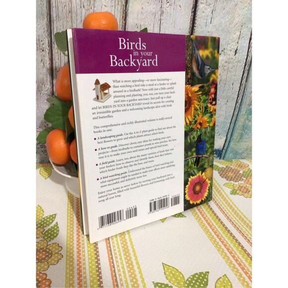 2004 Birds in your Backyard Birds & Blooms Softcover - Picture 2 of 16